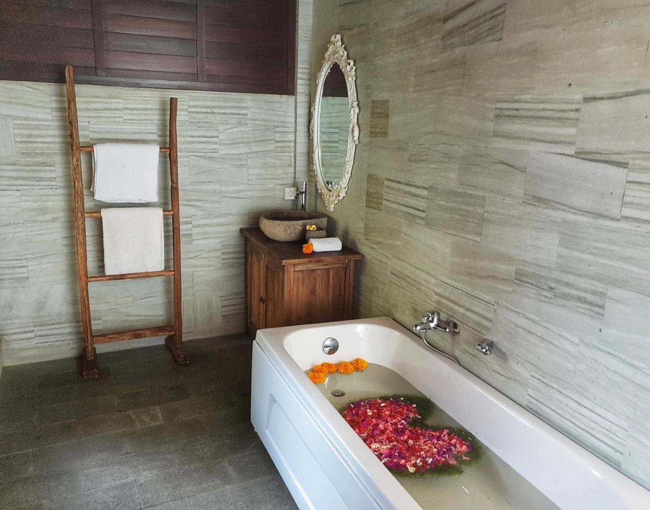 Secluded Jungle Villa Ubud Dış mekan fotoğraf