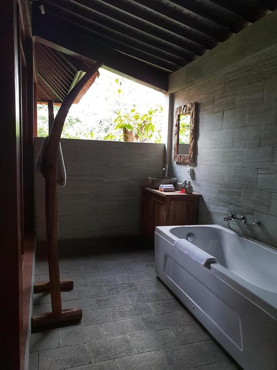 Secluded Jungle Villa Ubud Dış mekan fotoğraf